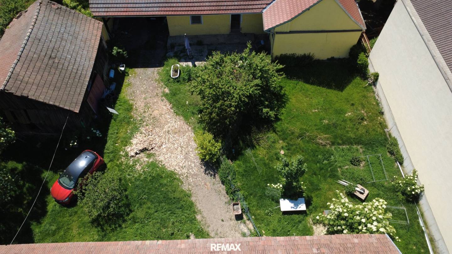 Sanierungsobjekt in Totzenbach – Wohnhaus auf ca. 600 m² Grundstück