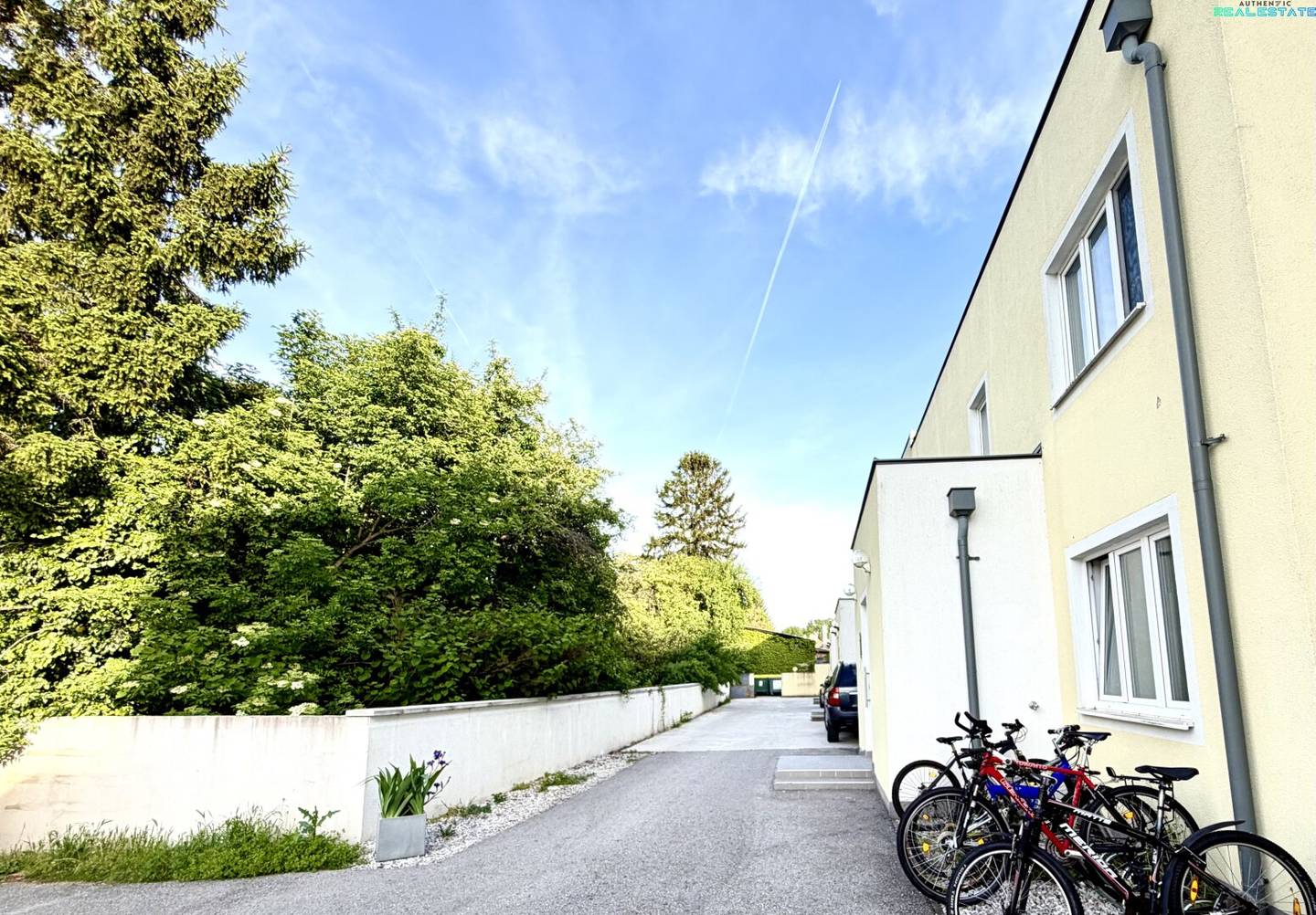 Anlager und Investoren aufgepasst - Balkon-/ oder Gartenwohnung mit bereits laufenden Mieteinnahmen.