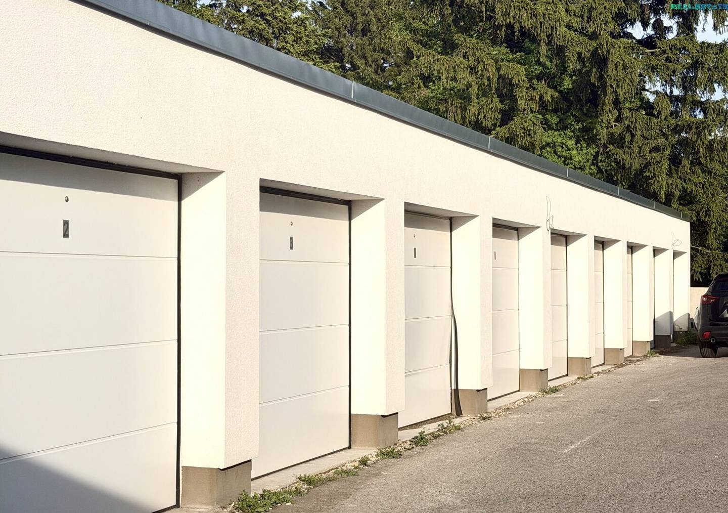 Anlager und Investoren aufgepasst - Balkon-/ oder Gartenwohnung mit bereits laufenden Mieteinnahmen.
