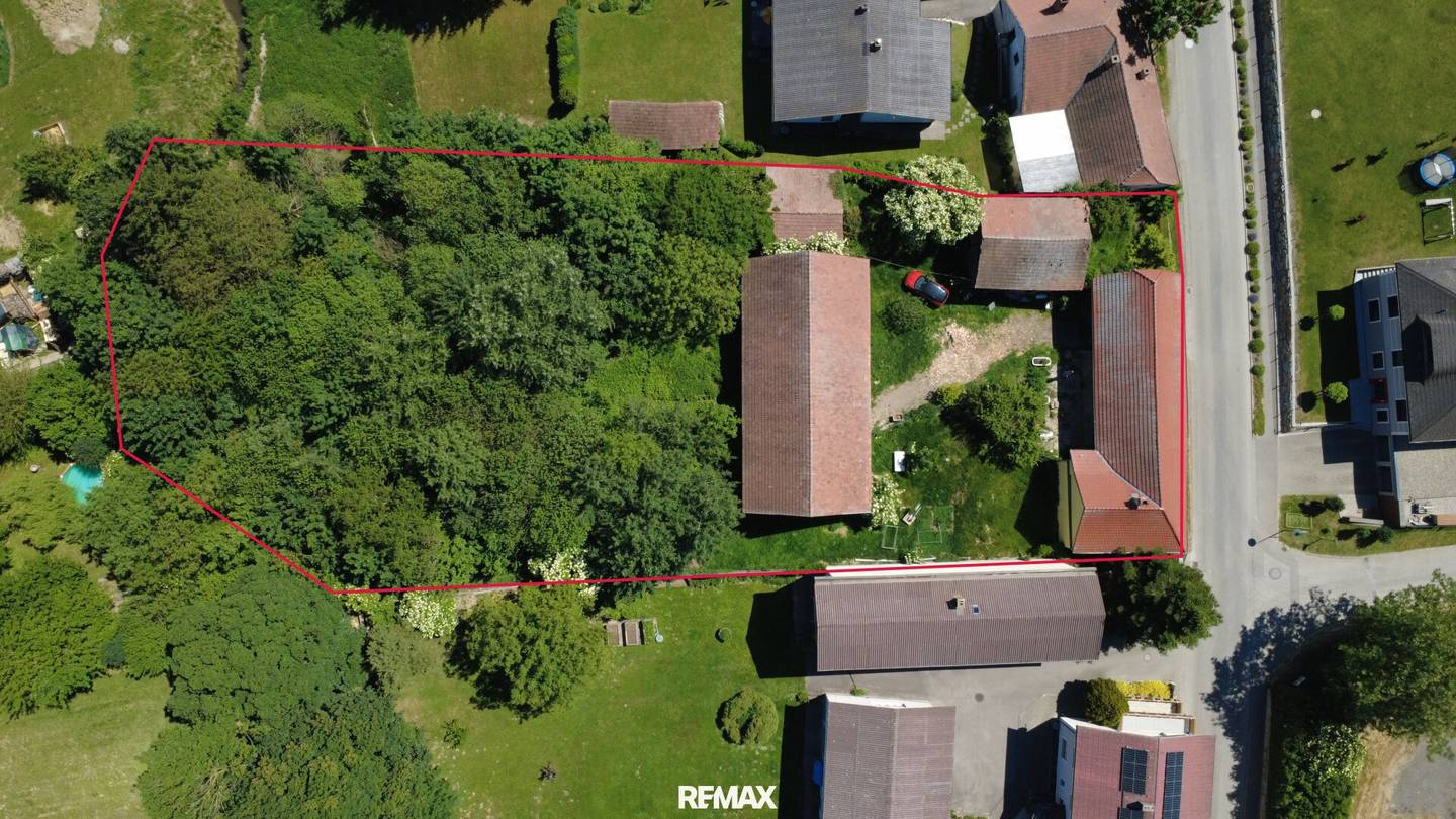 Großes Grundstück, viele Möglichkeiten – Liegenschaft in Totzenbach