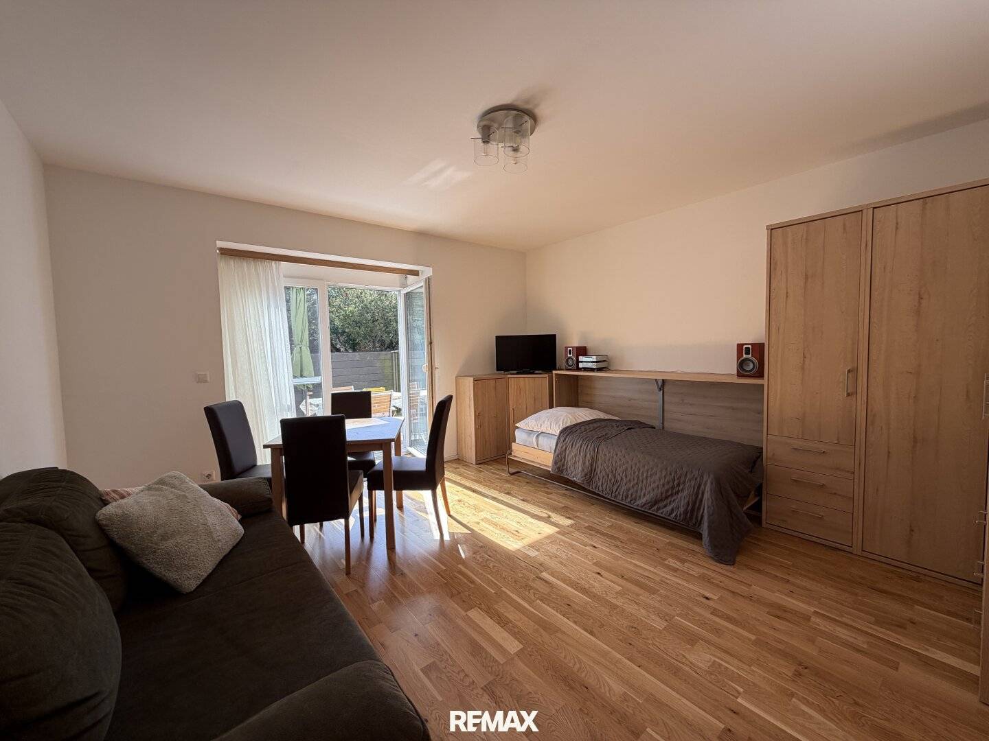 Moderne 1-Zimmer-Wohnung mit Terrasse und Garten in St. Pölten
