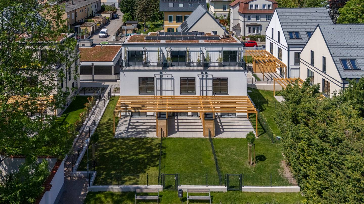 *SOMMERAKTION* JETZT 5% sparen! Exklusive Reihen- und Doppelhäuser am idyllischen Hunyadi Park mit Blick in den Park im ALTORT MARIA ENZERSDORF!