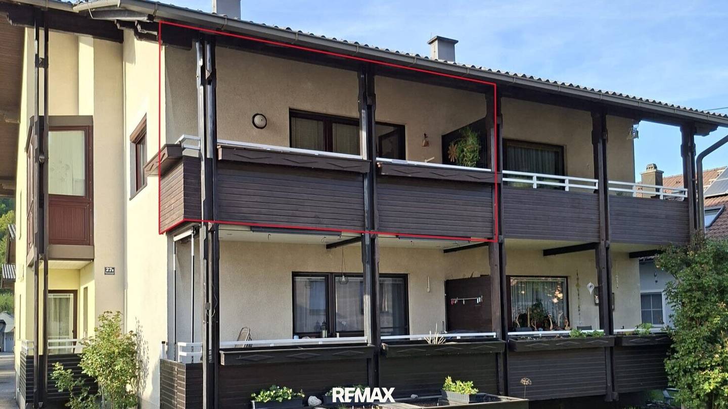 3-Zimmer-Eigentumswohnung mit Balkon - Attraktives Wohnen in Rabenstein