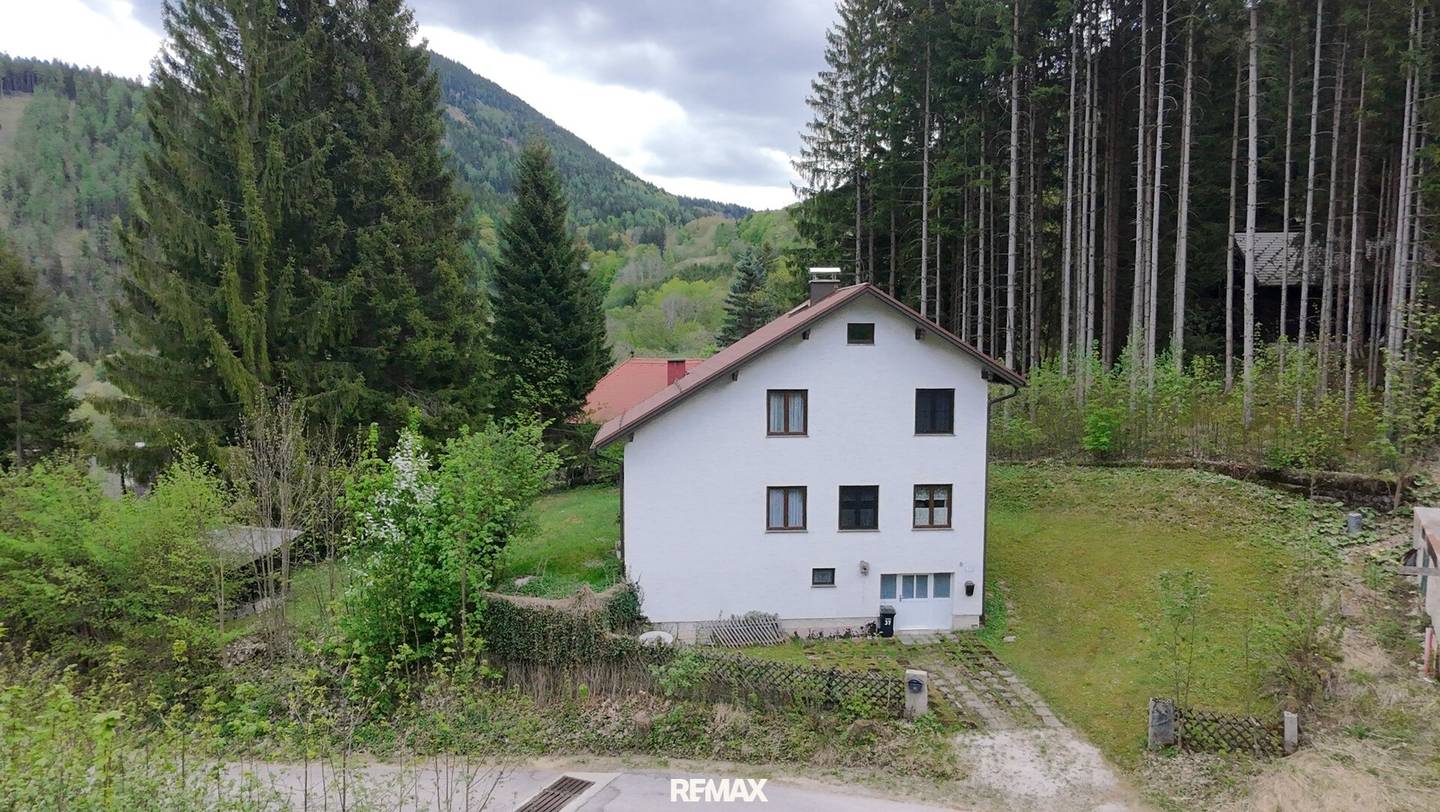 Einfamilienhaus in Annaberg mit großem Garten