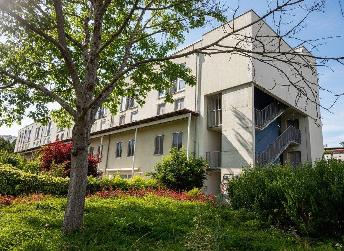 1220! Tolle 4 Zimmer Gartenwohnung und Stellplatz in Grünruhelage!