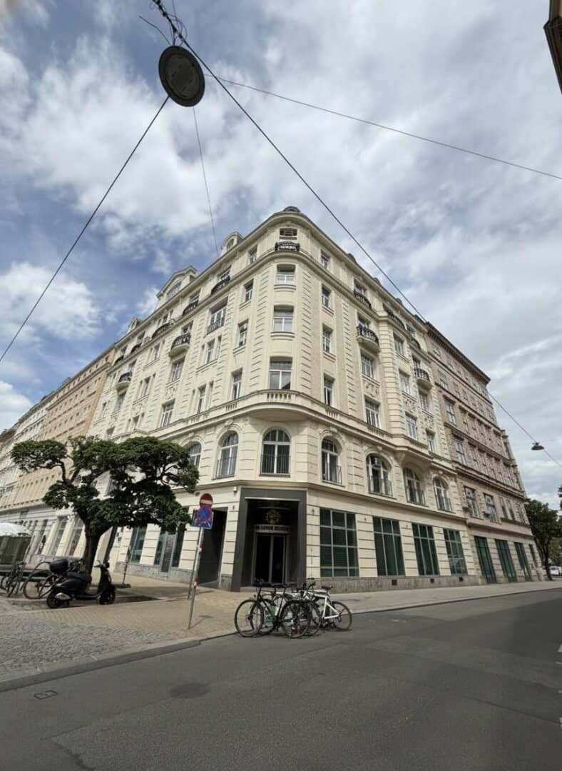1010! Exklusive generalsanierte 3-Zimmer Wohnung am Rudolfsplatz im Herzen des 1. Bezirks!