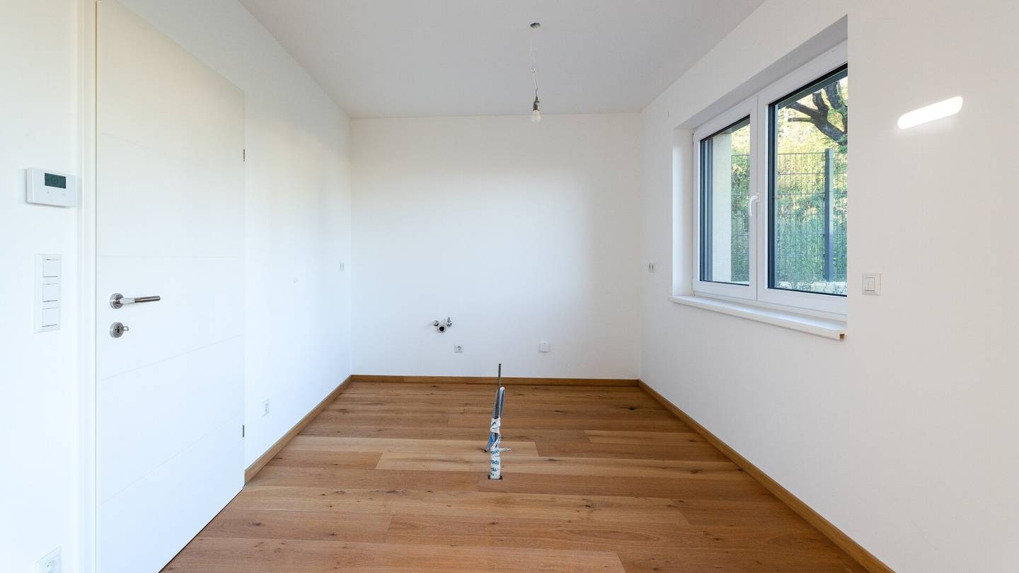 Nur noch 3 Häuser verfügbar - Moderne Doppelhaushälfte in Hagenbrunn – 4 Zimmer, Garten, Dachterrasse & Keller