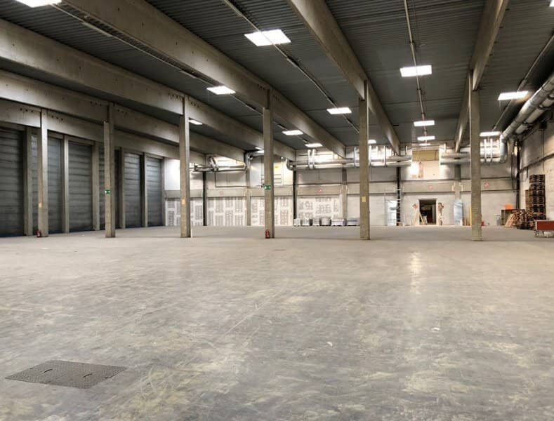 Büro -, Lager- und Logistiklösungen nach neuestem Standard direkt an der A2