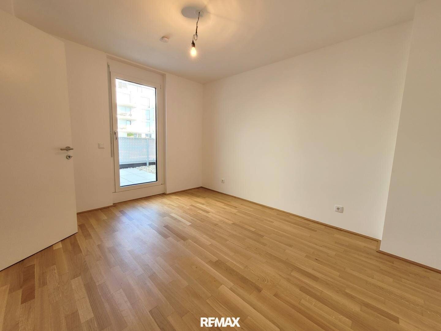 2-Zimmer Dachgeschosswohnung mit 2 Terrassen - Erstbezug!
