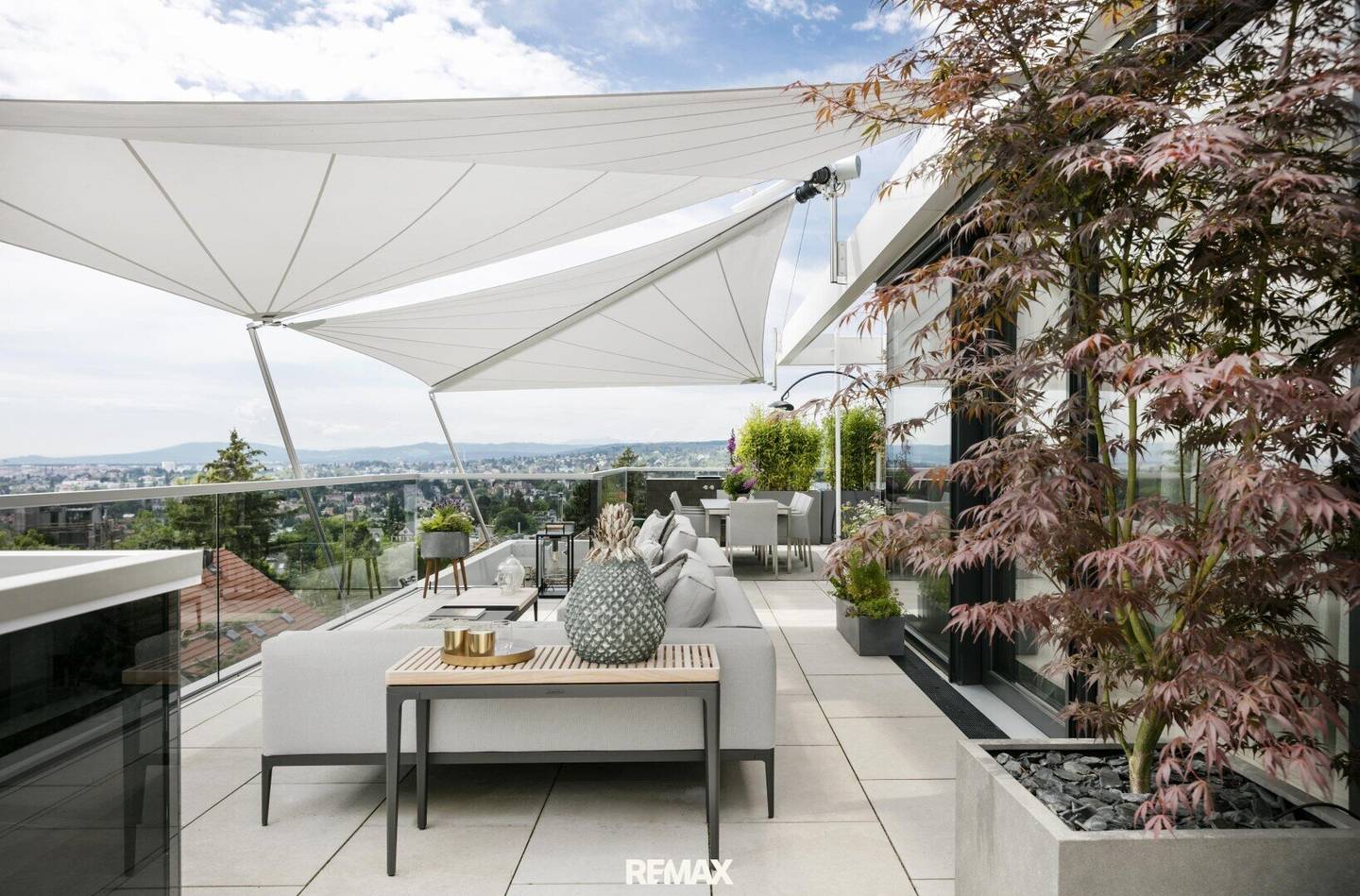 LUXUS-PENTHOUSE mit Infinity-Pool | Über den Dächern Wiens | Panoramablick