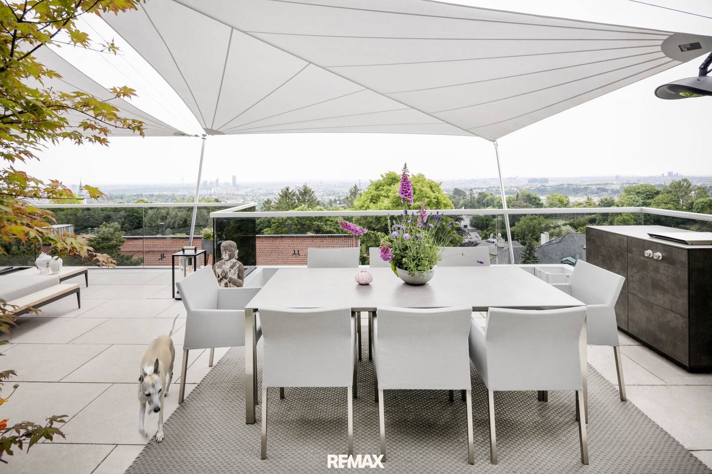 LUXUS-PENTHOUSE mit Infinity-Pool | Über den Dächern Wiens | Panoramablick