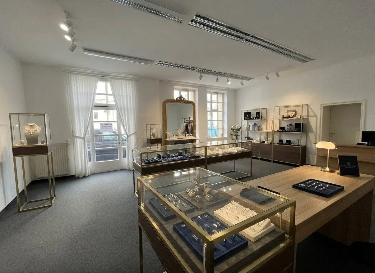 SALZBURG! Zentral gelegenes Geschäftslokal in bester Lage!