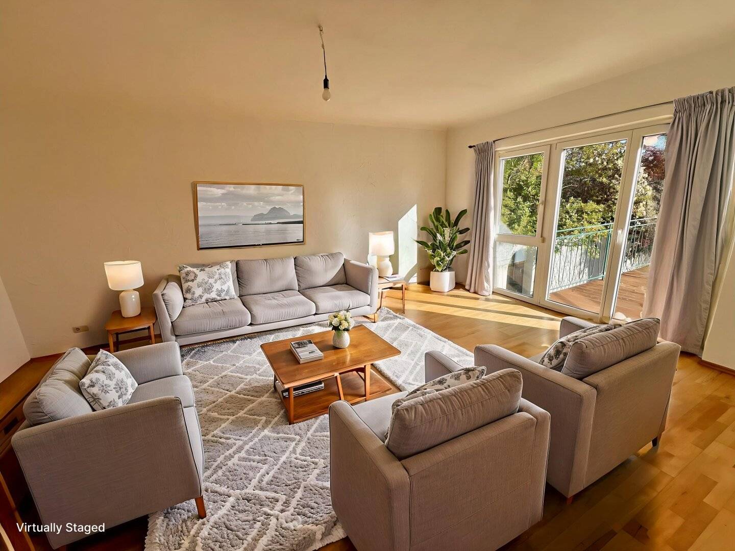 NEUER PREIS! Haus in Traumlage mit wunderschönem Garten!