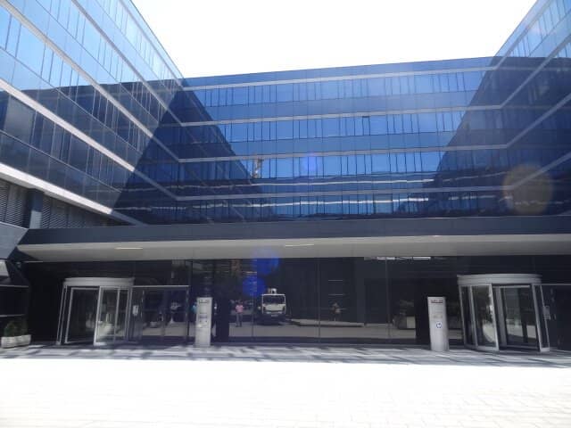 EURO PLAZA! Moderne Bürofläche MIT 54 m² TERRASSE ab 09/26!