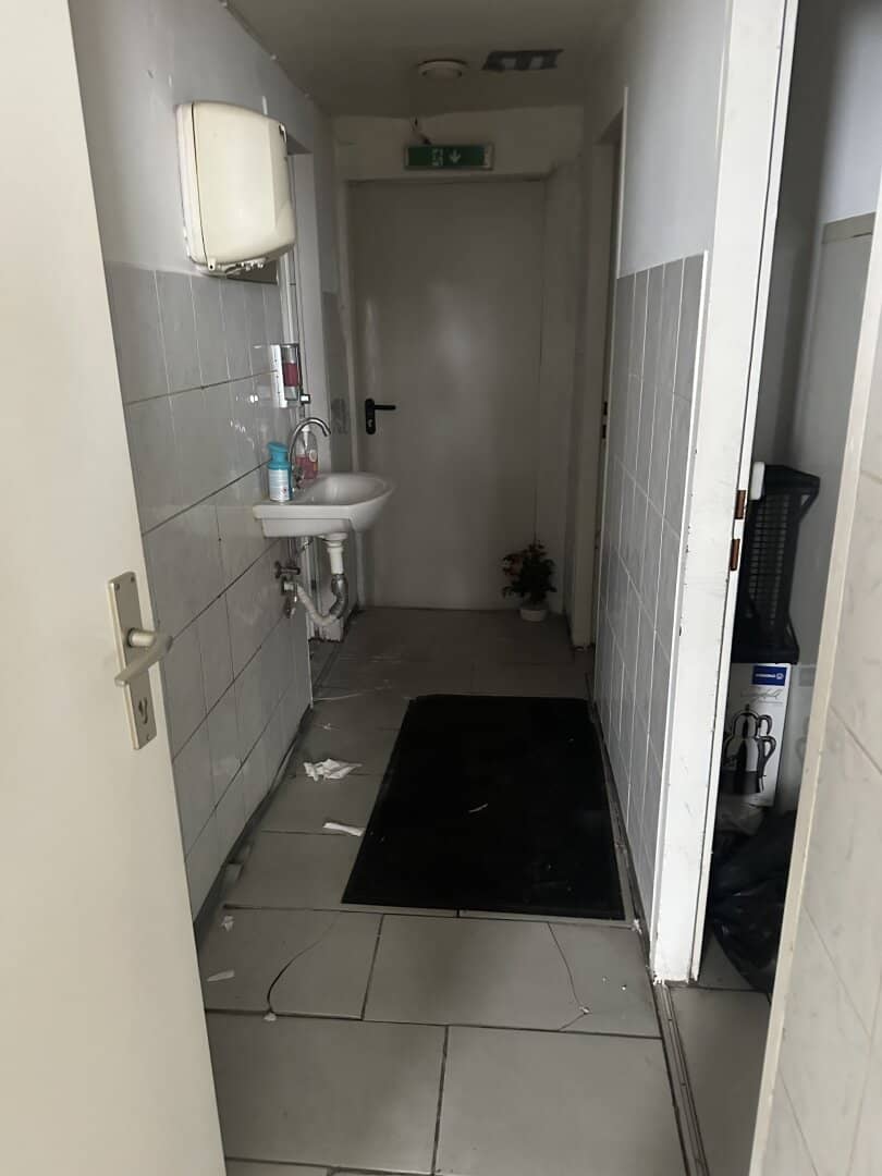 Tolle Ecklokal, Frequente Lage- Im Herzen von Favoriten- nur 3 Min. zur U1 Reumannplatz