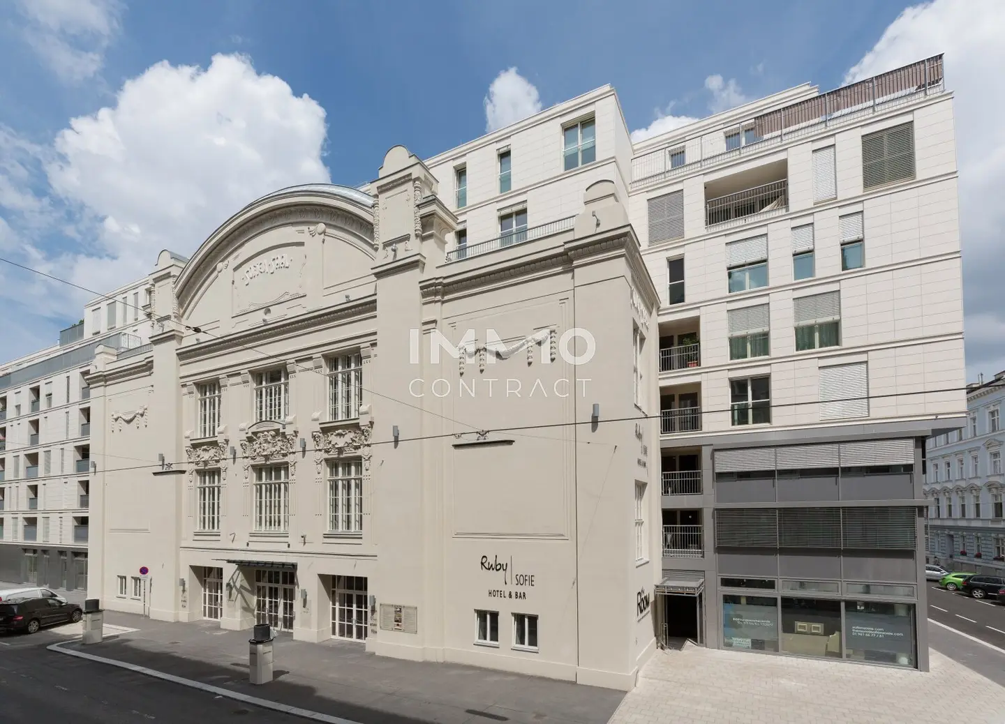 Exclusive penthouse apartment in the historic Sofiensäle – 4 rooms with terrace and loggia