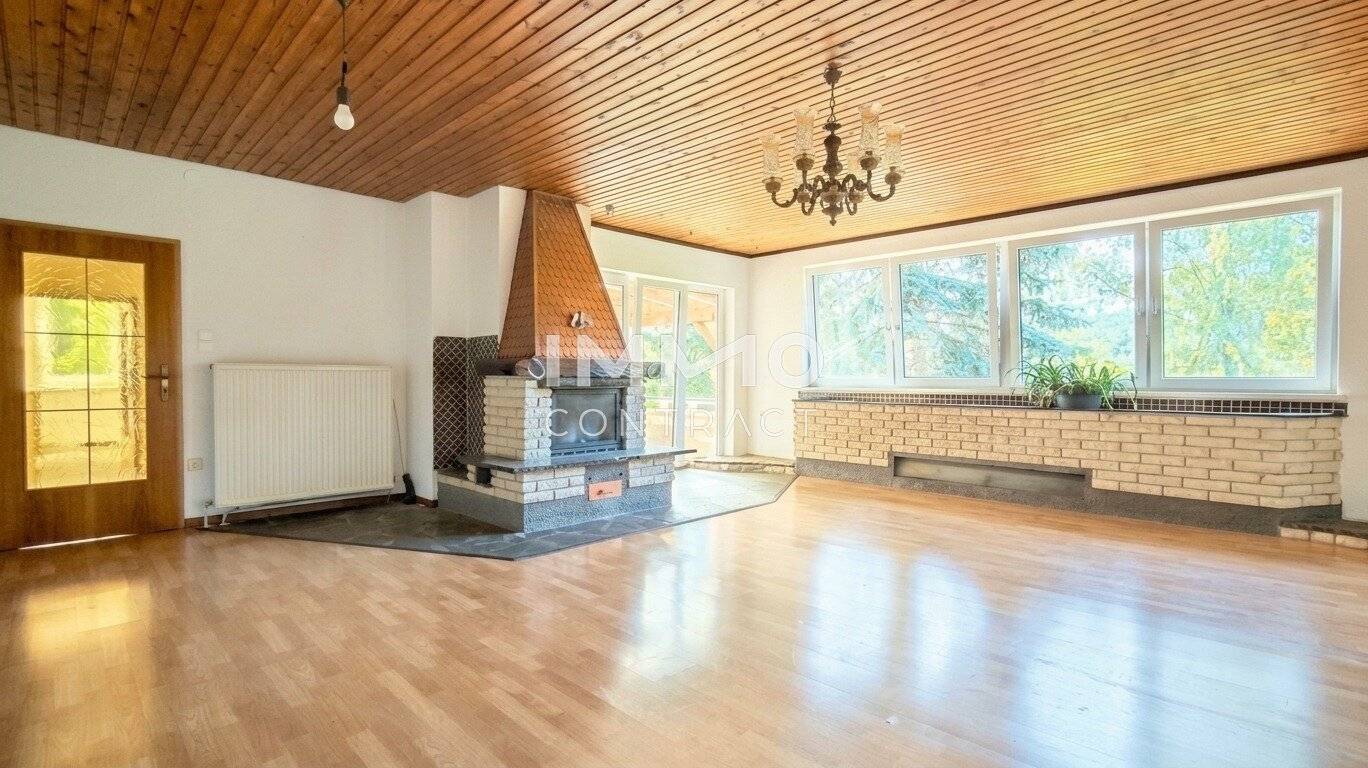 Einfamilienhaus mit Potential in traumhafter Südhanglage mit 1.743 m² Grundstück & Panoramablick