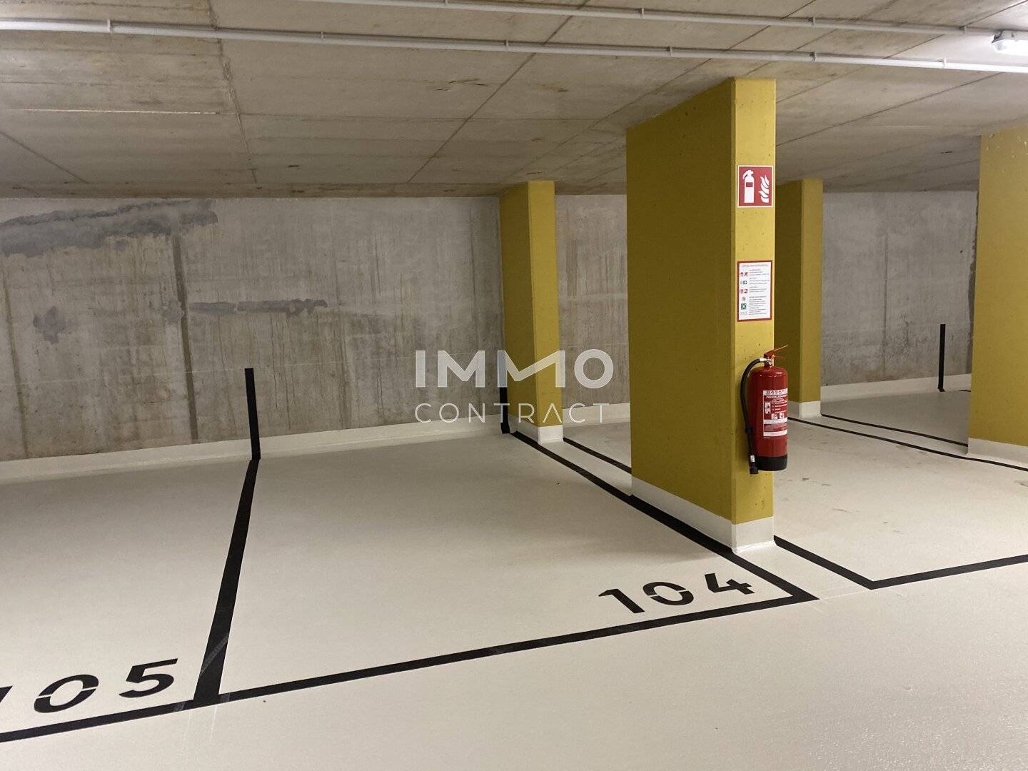 U3 Hütteldorferstraße  TIEFGARAGENPLATZ / Nähe S45 Breitensee