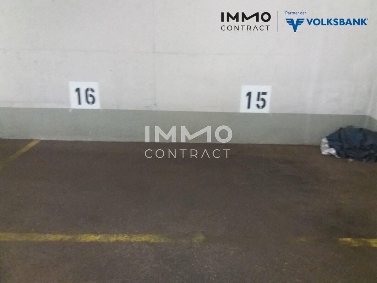 Löwengasse 8 - Stapelparkplatz/Einzelparker ab € 110 -150 p.m.
