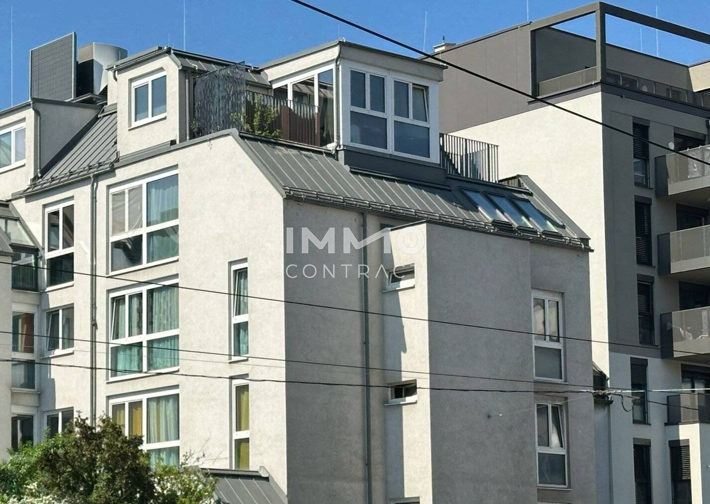 Kapitalanlage in Bestlage: Wohnkomplex mit 27 Wohnungen, Gewerbeeinheit & 9 TG-Stellplätzen