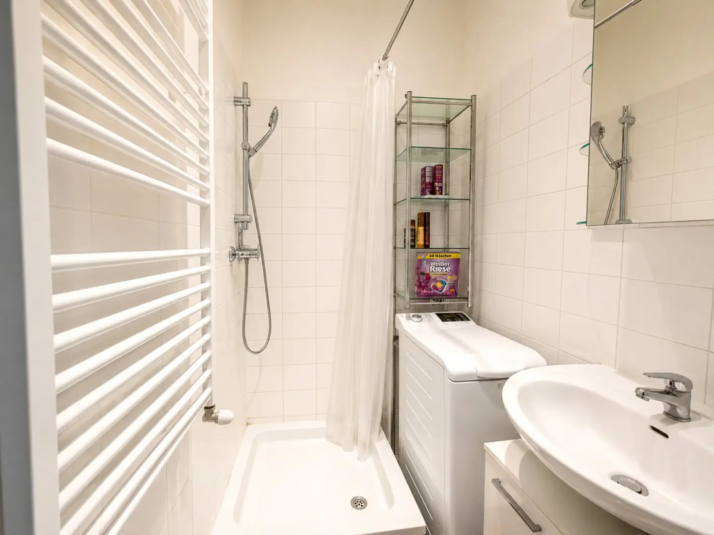 SUPER PREIS | 1-Zimmer-Wohnung | 35 m² | Stadtblick | zentrale Lage | U-Bahn