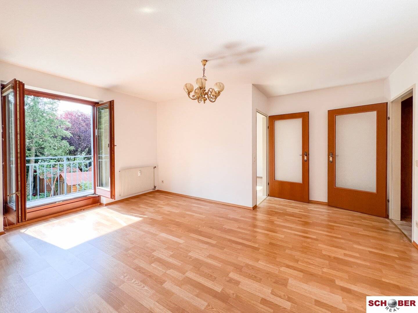 Ruhelage mit Balkon, Gartenmitbenutzung, Garagenplatz *Nähe Maurer Hauptplatz*