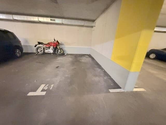 PROVISIONSFREI VOM EIGENTÜMER! TIEFGARAGENSTELLPLATZ NAHE U2 STADLAU