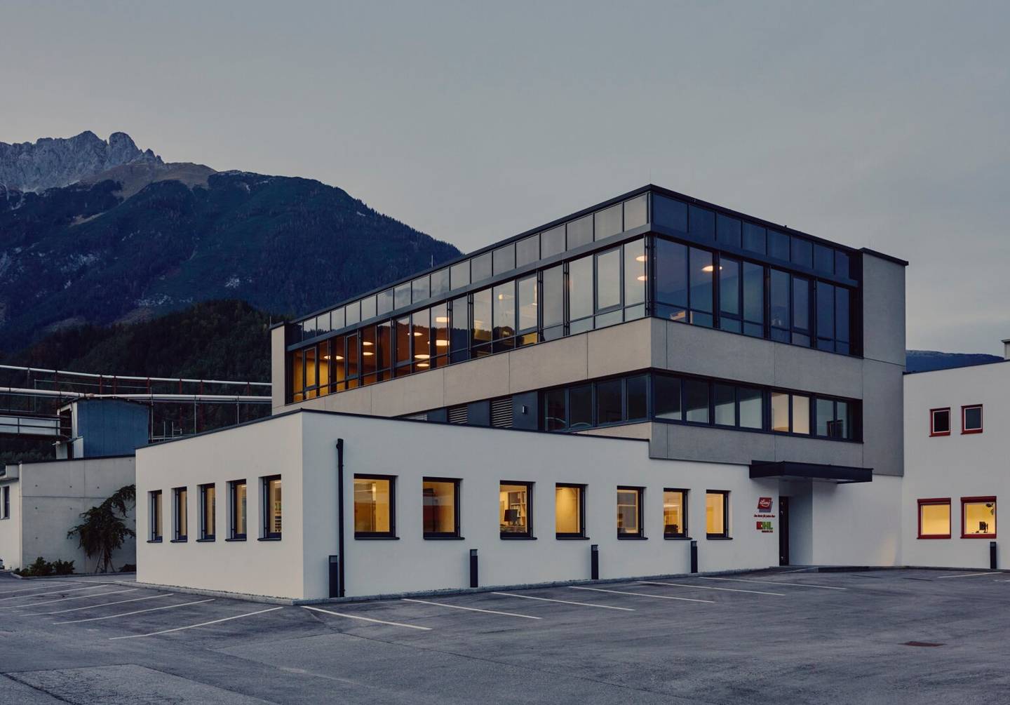 BÜROETAGE zu vermieten