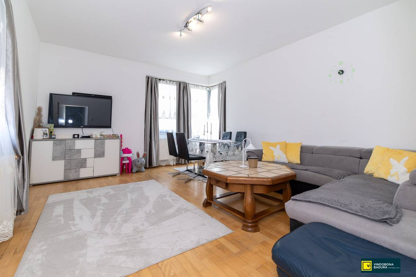 3-Zimmer Wohnung mit Gartennützung. Dachbodenausbau möglich. Niedrige Betriebskosten!