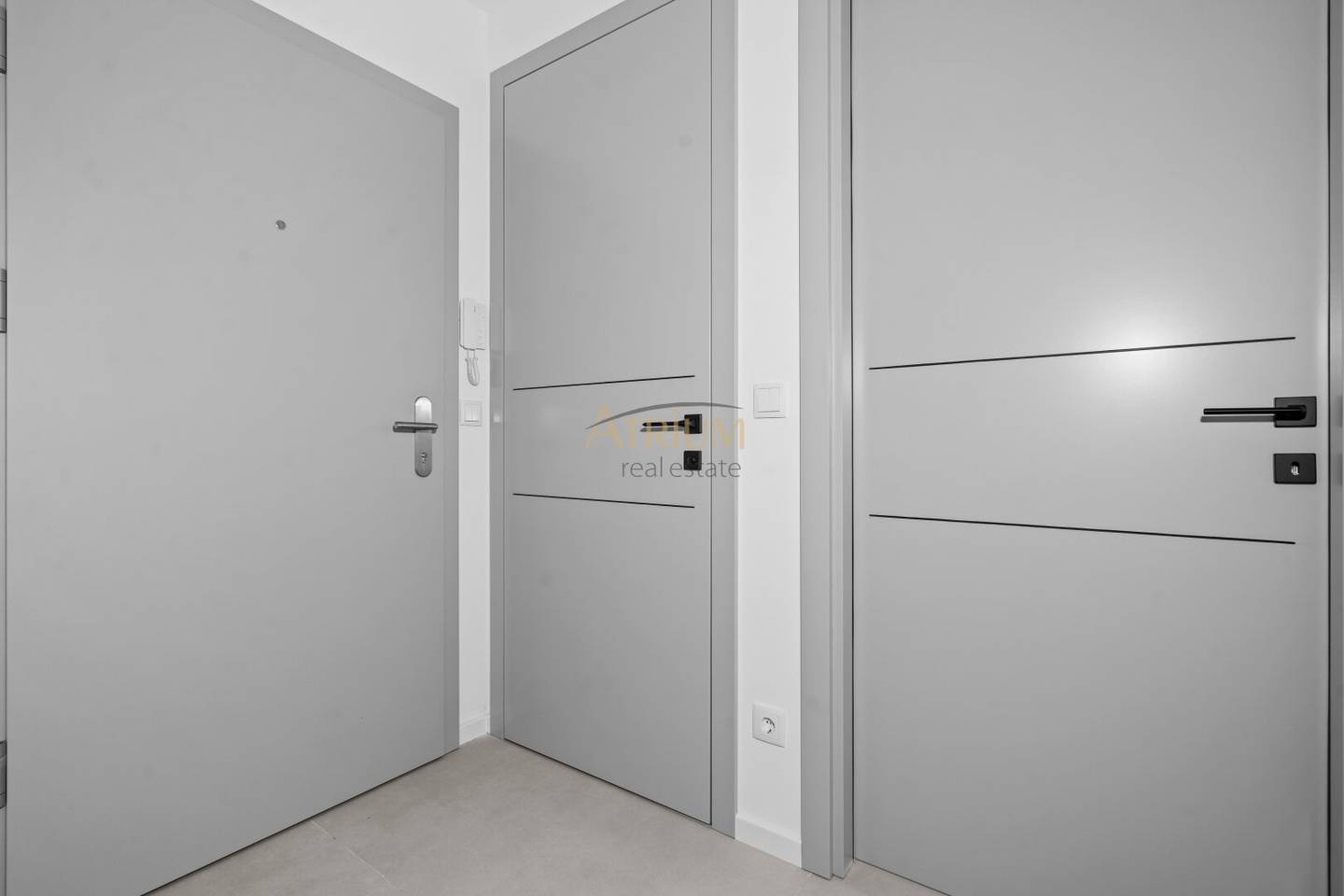 Wunderschöne Wohnungen dank attraktivem Preis, hochwertiger Ausstattung. Eine seltene Kombination aus Stil, Lage und Investmentpotenzial. NEUBAUPROJEKT – PENTHOUSE & EIGENTUMSWOHNUNGEN – ERSTBEZUG