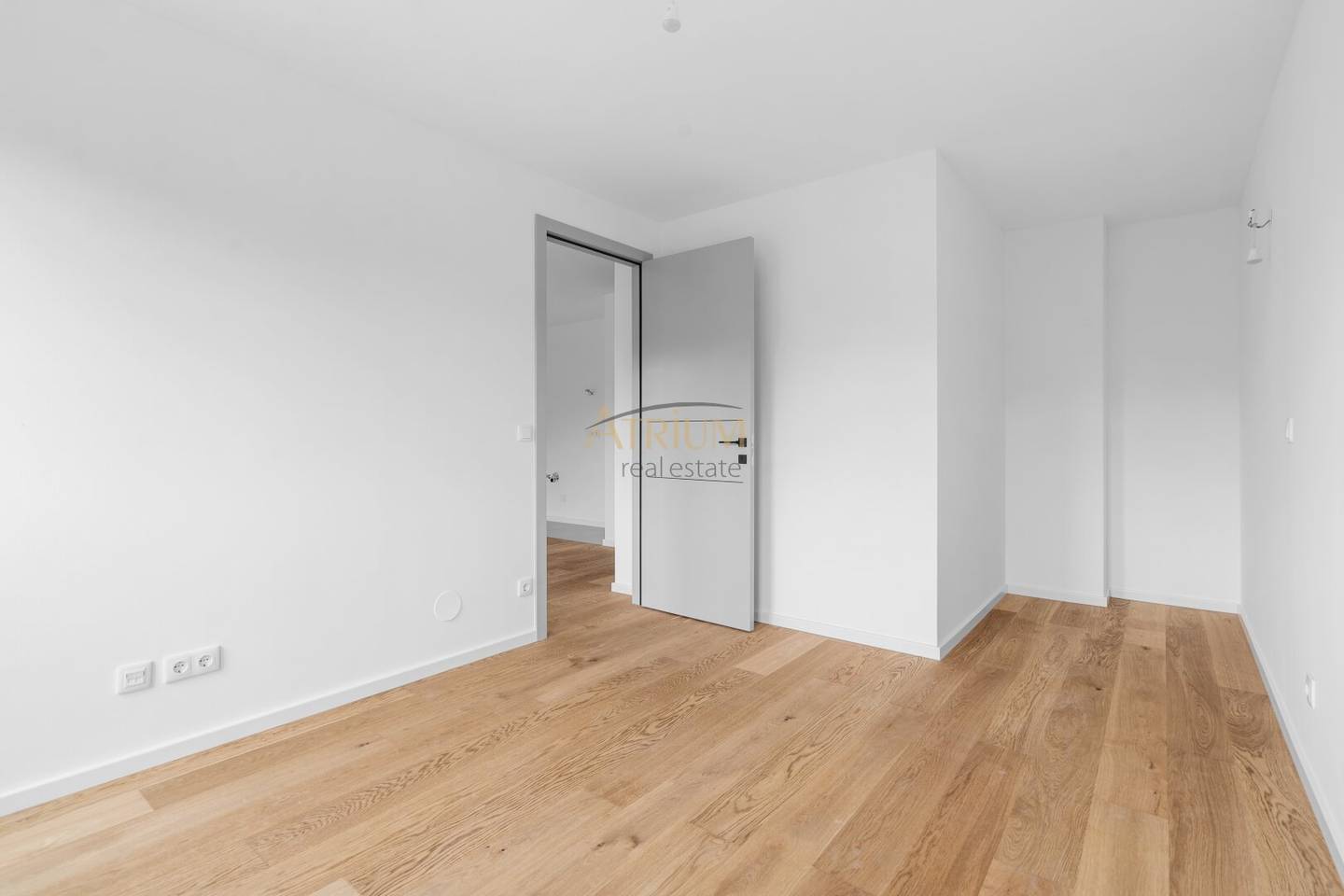 Wunderschöne Wohnungen dank attraktivem Preis, hochwertiger Ausstattung. Eine seltene Kombination aus Stil, Lage und Investmentpotenzial. NEUBAUPROJEKT – PENTHOUSE & EIGENTUMSWOHNUNGEN – ERSTBEZUG