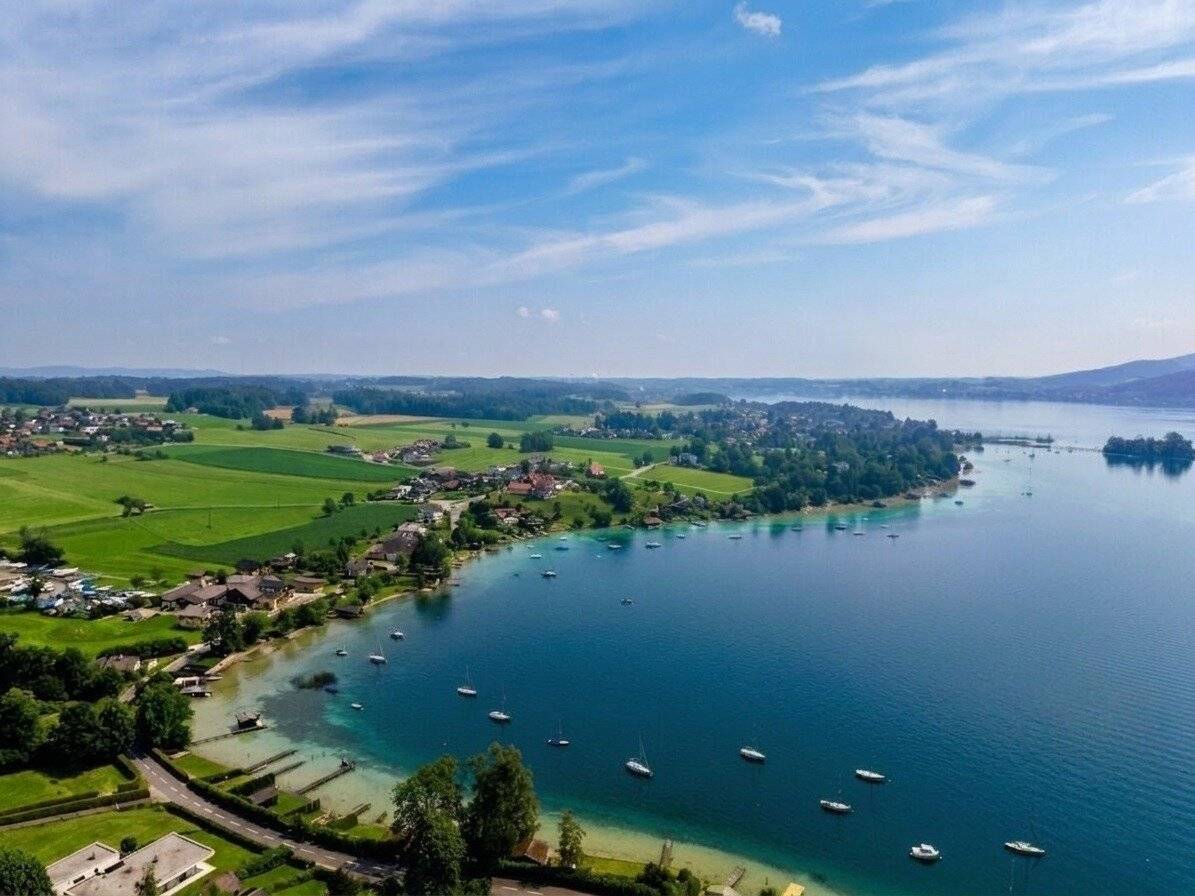 Premium Architektenvilla mit See- & Gebirgsblick