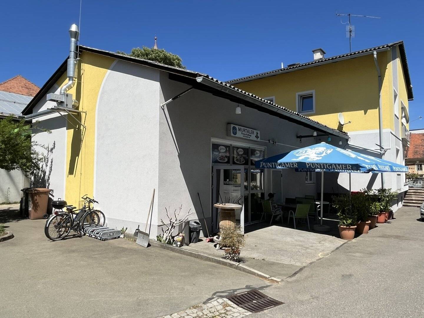 ++ Geräumiges Wohn- und Geschäftshaus mit Zubau in zentraler Lage ++