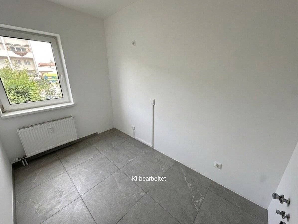Charmante Maisonettewohnung mit 95 m² und Loggia in Enns – Adaptierungsbedürftig mit großem Potenzial!
