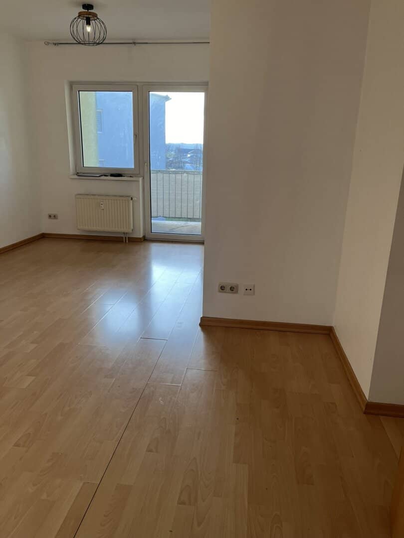 Charmante 2-Zimmer-Wohnung in Enns mit Loggia und Stellplatz – Miete nur 631,69 €!
