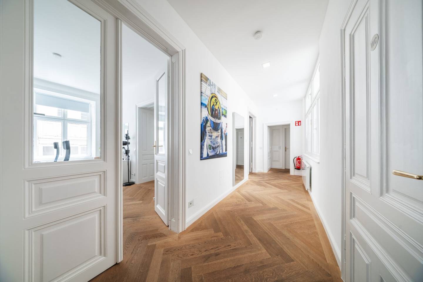 ALL-INCLUSIVE - REPRÄSENTATIVES BÜRO IN BESTLAGE – DIREKT AM GRABEN NÄHE STEPHANSDOM