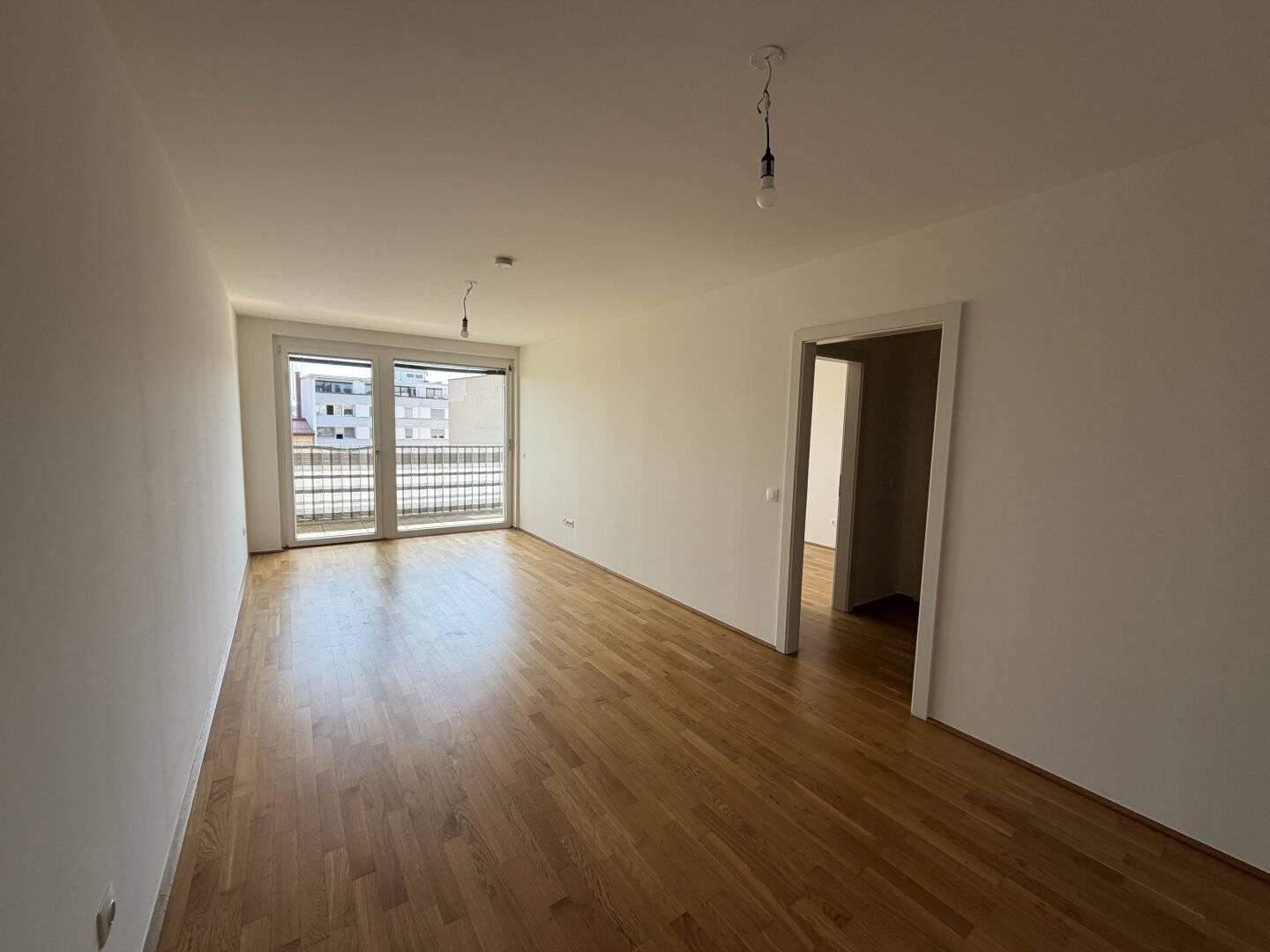 3 Zimmerwohnung Innenhoflage mit Balkon   - unbefristeter Mietvertrag