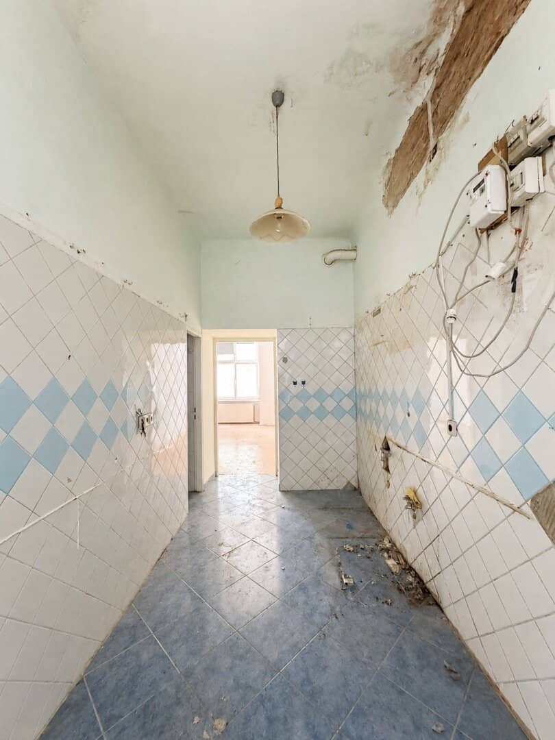 Charmante 3-Zimmer-Altbauwohnung mit Potenzial in zentraler Ruhelage