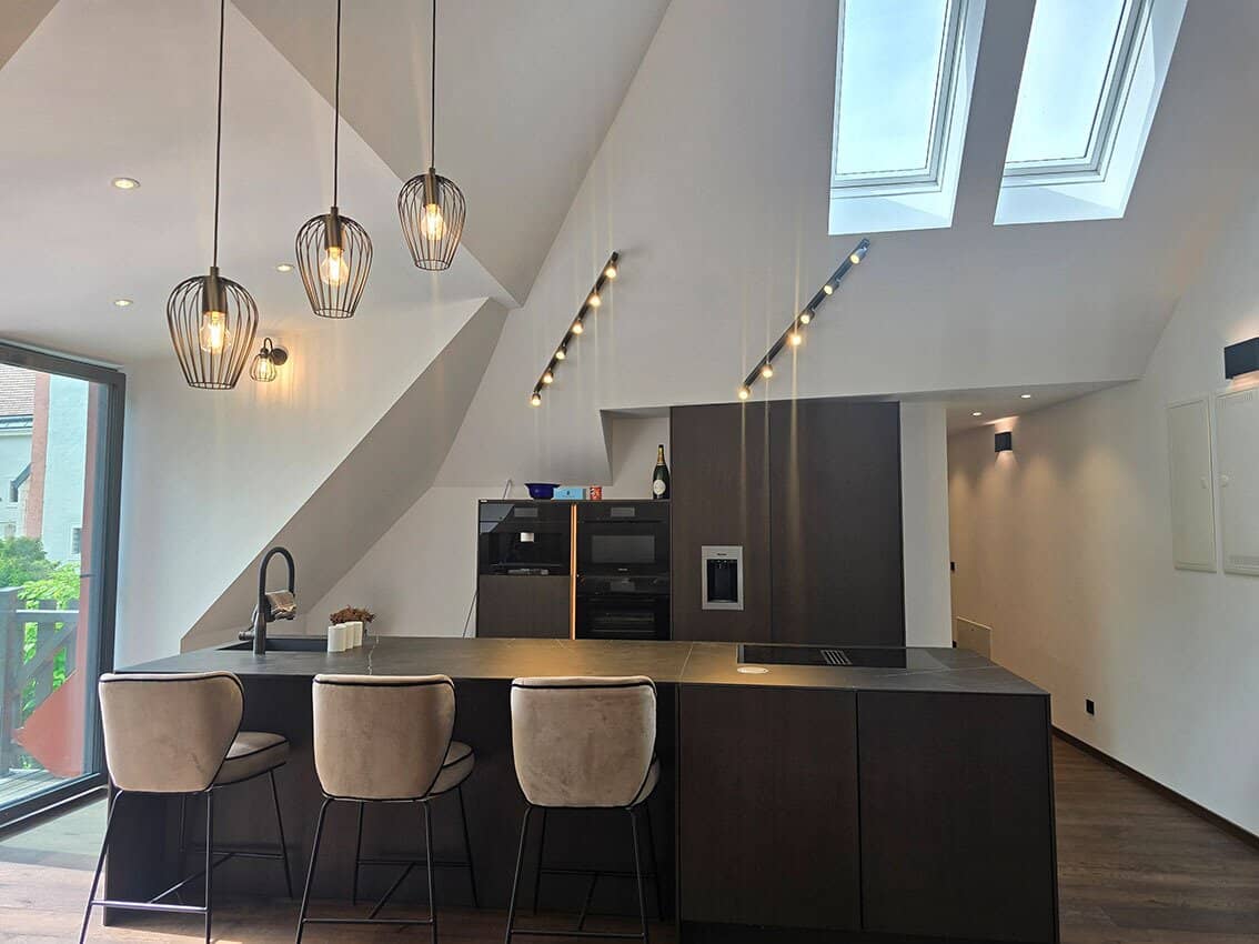*** LUXUS TERRASSENWOHNUNG *** KAHLENBERGERDORF *** VORNE DIE DONAU - HINTEN DIE WEINBERGE ***
