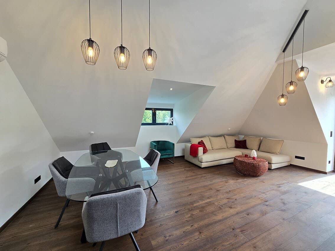 *** LUXUS TERRASSENWOHNUNG *** KAHLENBERGERDORF *** VORNE DIE DONAU - HINTEN DIE WEINBERGE ***