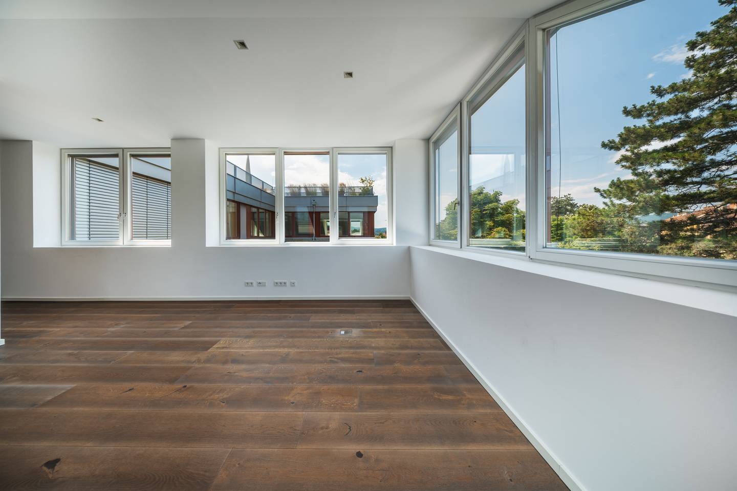 Penthouse mit historischem Charakter und privatem Dachgarten in Hietzing