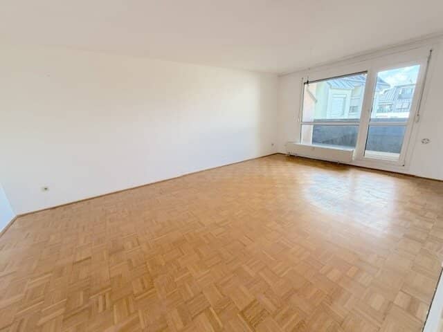 PROVISIONSFREI VOM EIGENTÜMER! 3-ZIMMER WOHNUNG + LOGGIA NAHE BHF FLORIDSDORF!