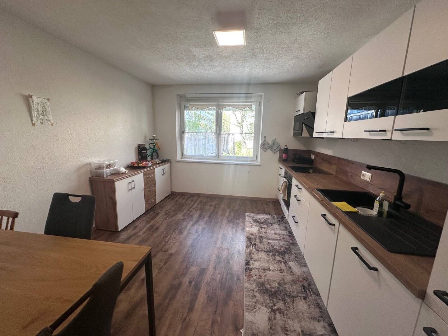 Schwaz: 4-Zimmer-Wohnung mit 2 Balkonen – perfekt für Eigennutzer oder WG