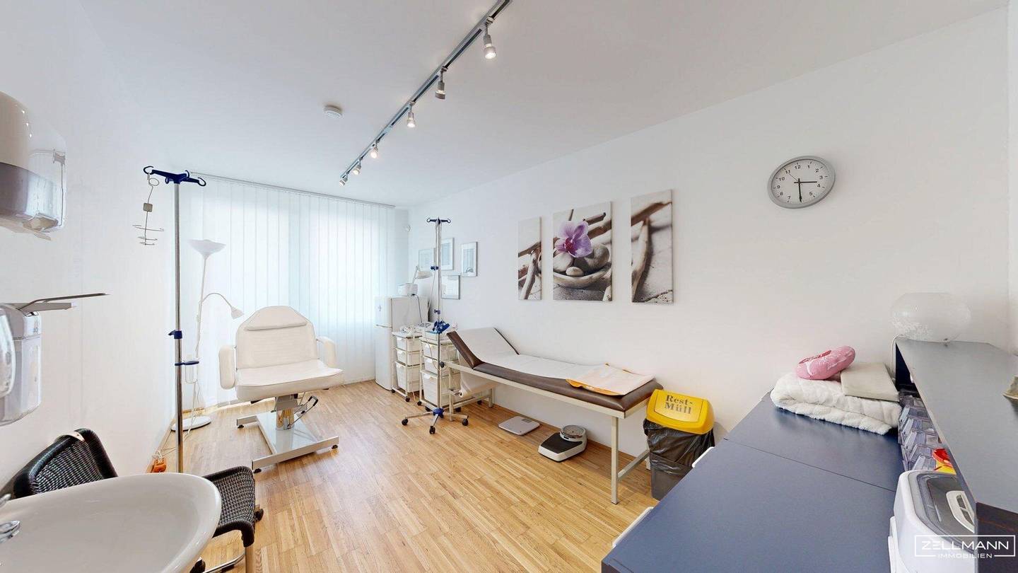 MAUER | MODERN MEDICAL PRACTICE · OFFICE · PRACTICE OR APARTMENT – FLEXIBLE USE NEAR MAURER HAUPTPLATZ | ZELLMANN IMMOBILIEN