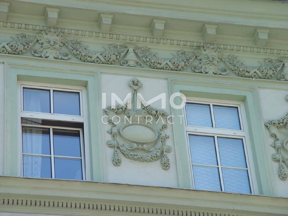 Kompakte Garçonnière mit gemütlicher Loggia am historischen Paulusplatz