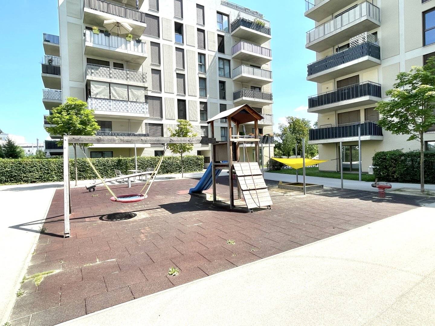 Modern rental apartment with balcony in Gregorygasse
