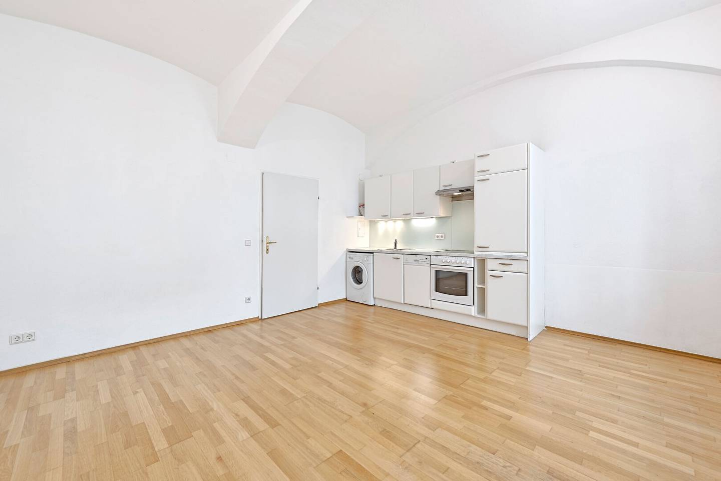 Schönbrunner Straße 22-24 - Magnificent Living in an Urban Trend Location