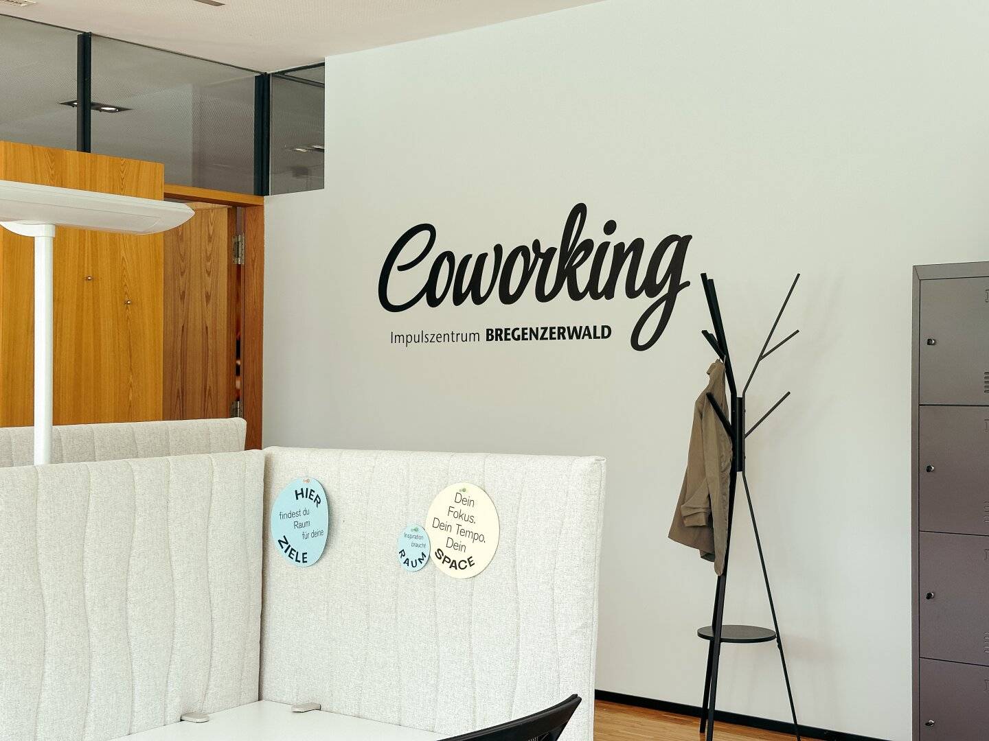 Coworking: Fixed Desk in Impulszentrum Bregenzerwald
