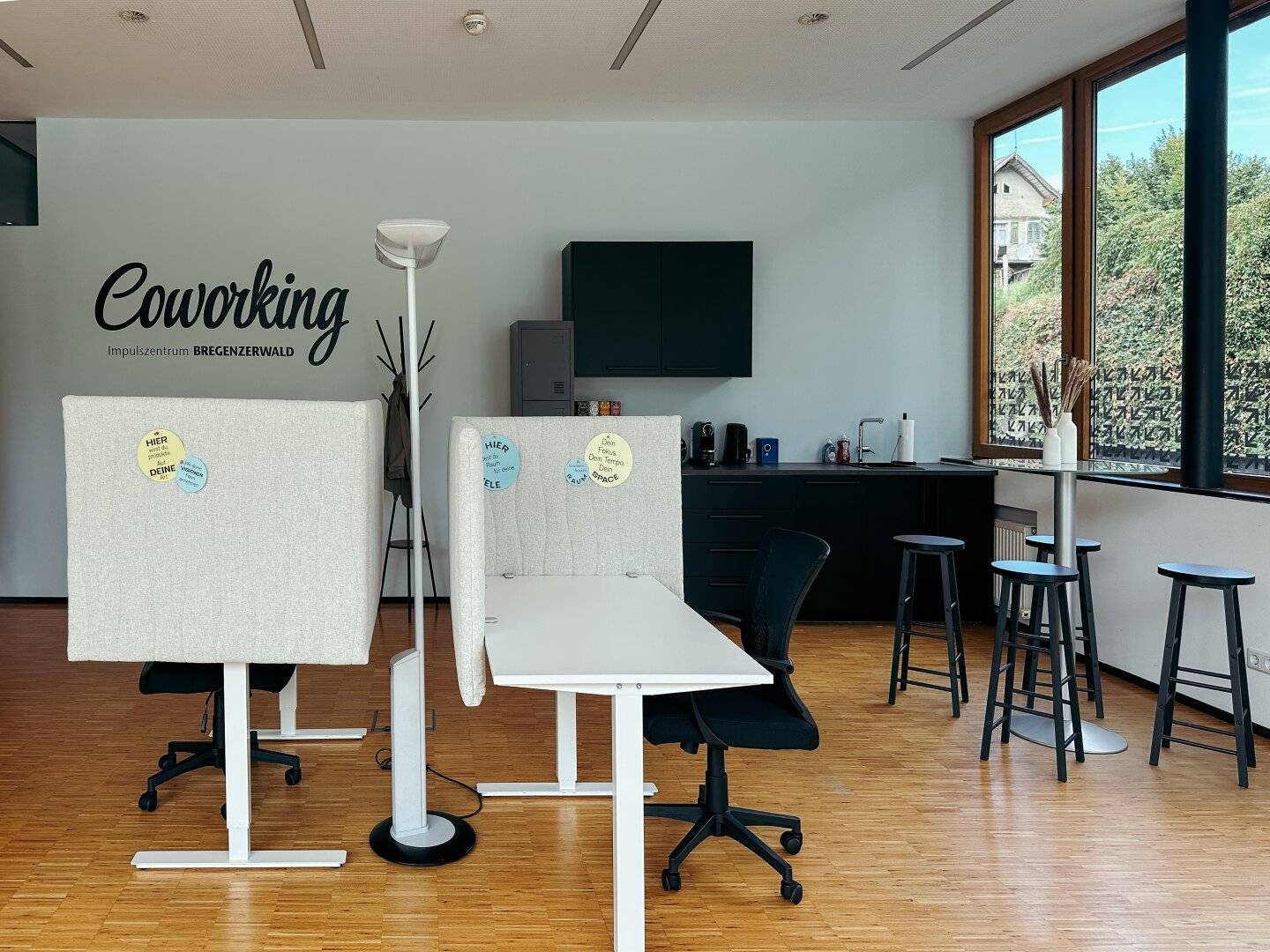 Coworking: Fixed Desk in Impulszentrum Bregenzerwald