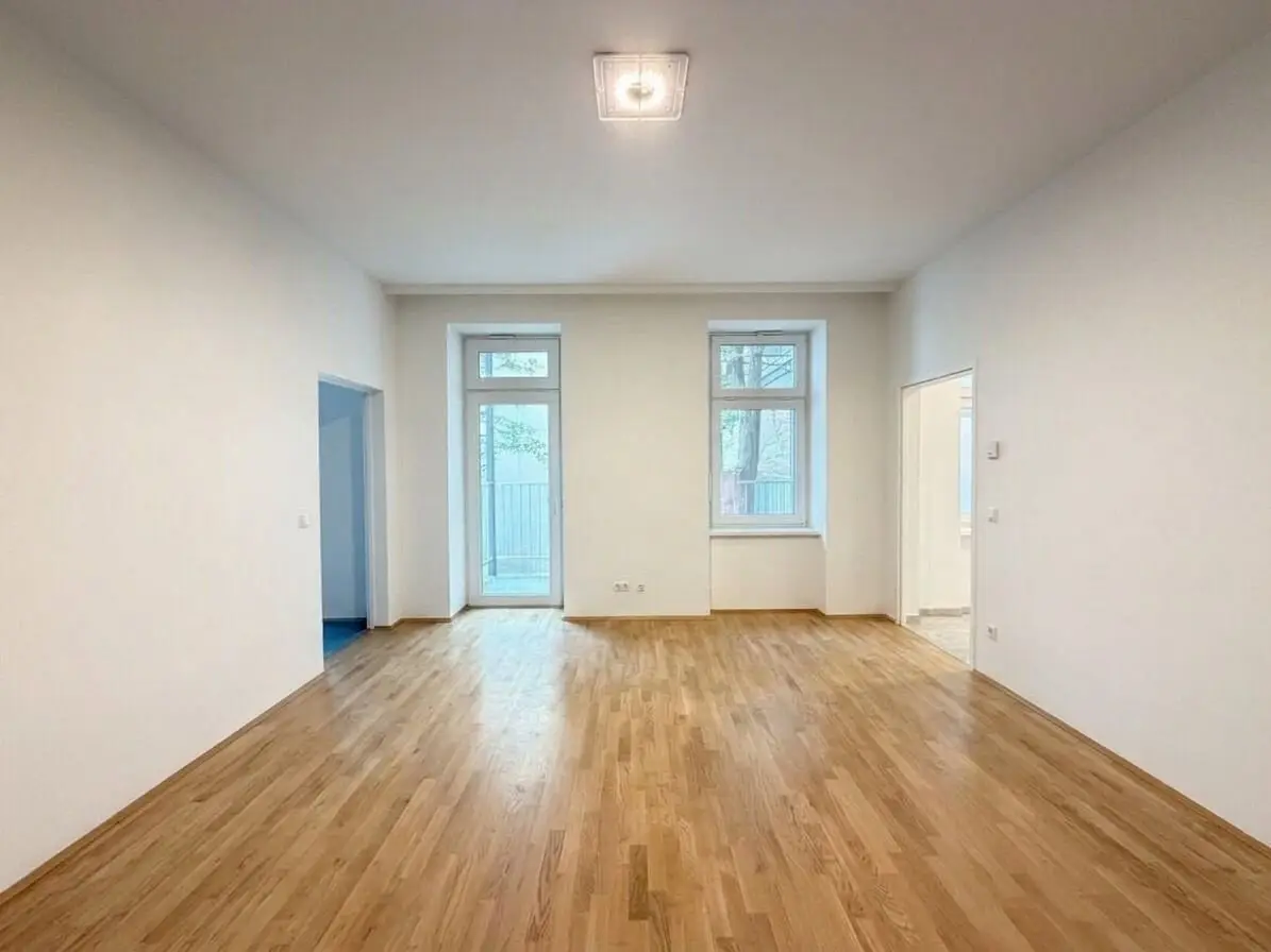 Gürtel neu interpretiert – ein Wohnprojekt der Extraklasse mit Weitblick: Urban, Zentral, Nachhaltig //Exklusiv sanierter Altbau mit Innenhofbalkon